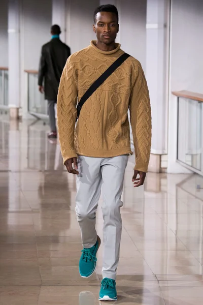 Look 23